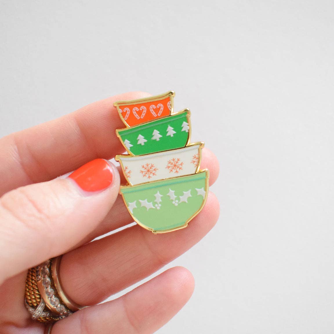 Mixing Bowls Needle Minder - Sara Fitz