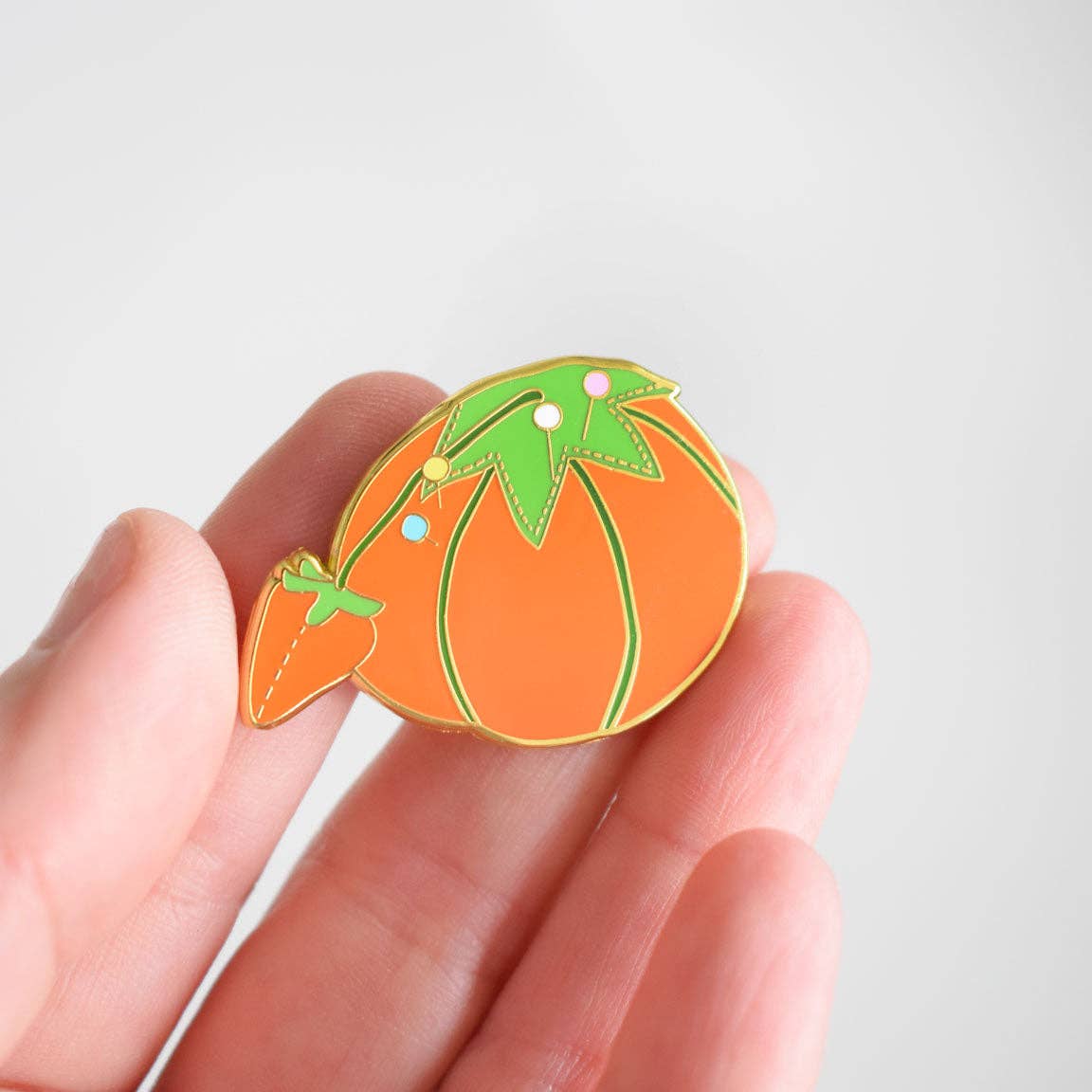 Tomato Pincushion Needle Minder - Sara Fitz