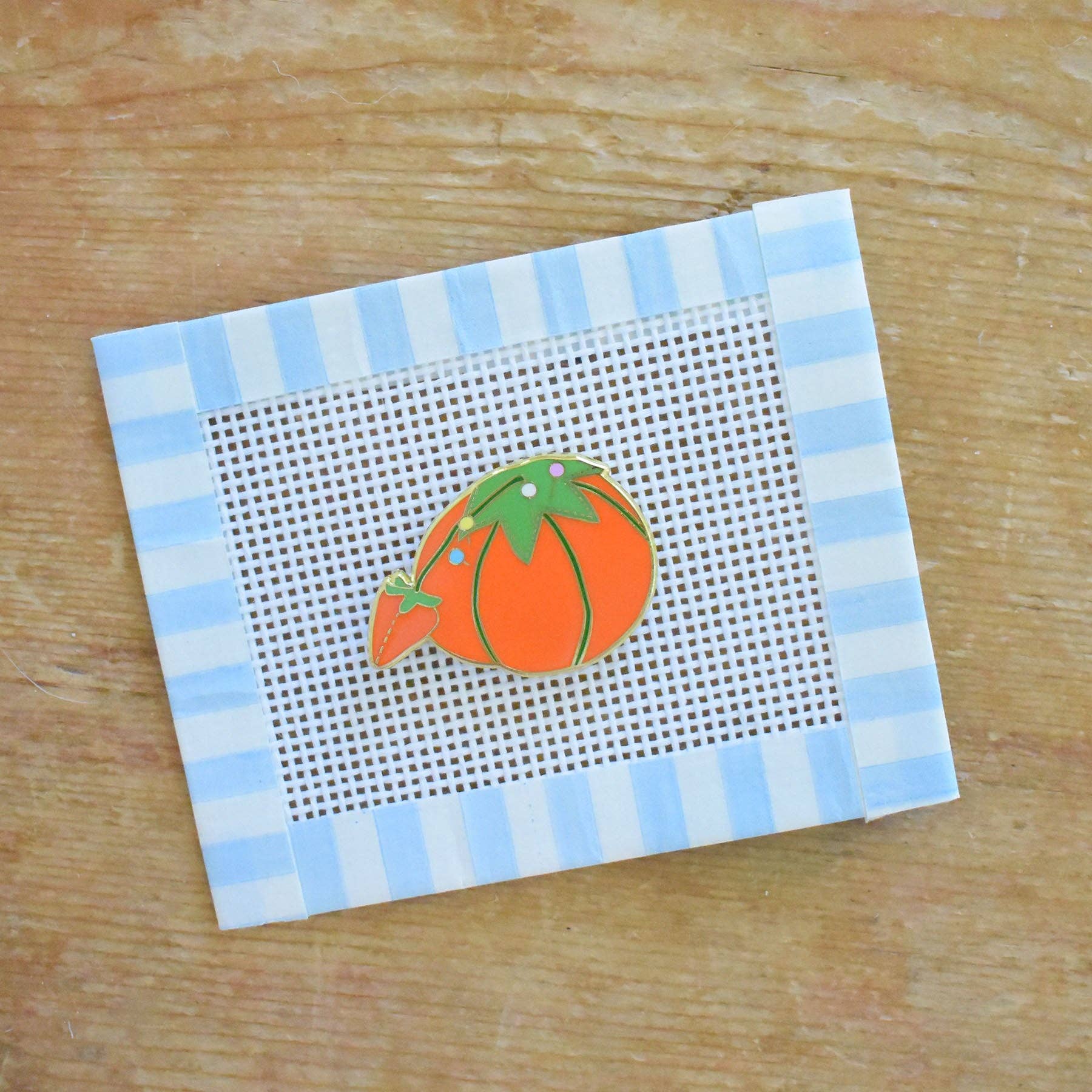 Tomato Pincushion Needle Minder - Sara Fitz
